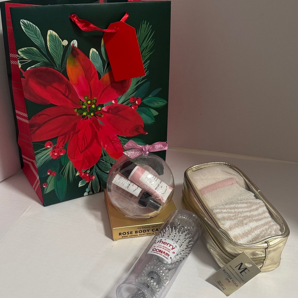 Festive Gift Set with Rose Body Care, 3 pack of socks, Brush set. Accessories